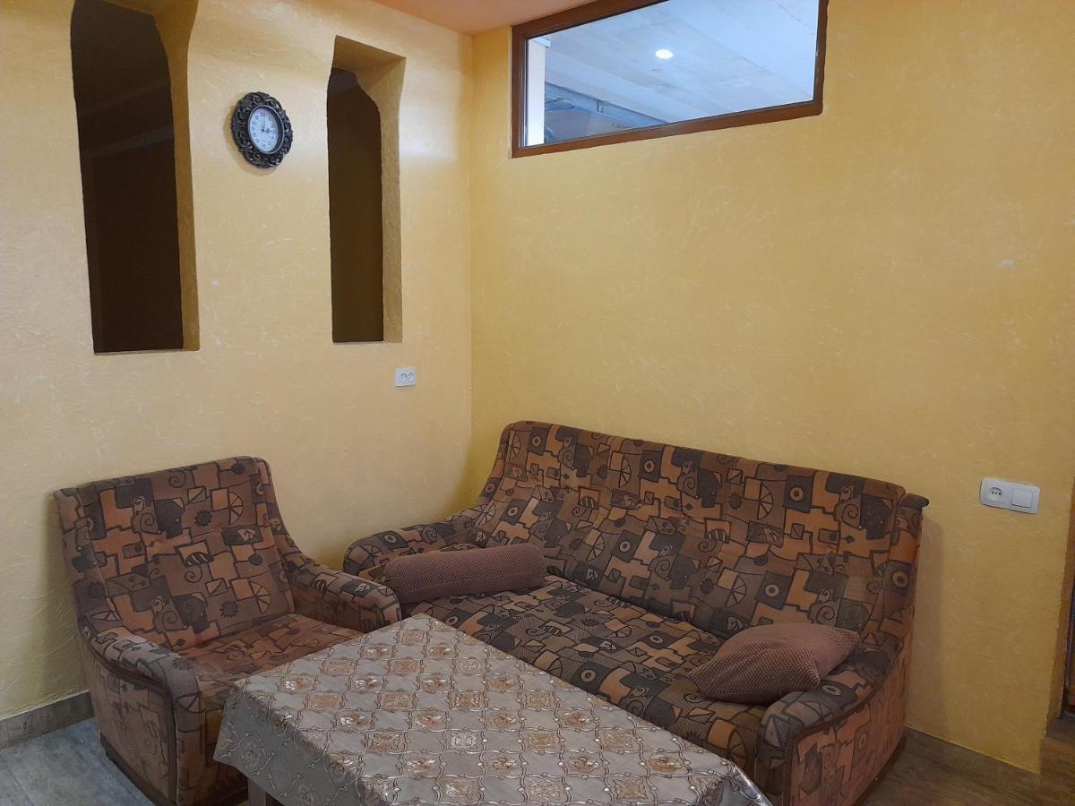 Guest House in Center Jerevan Buitenkant foto